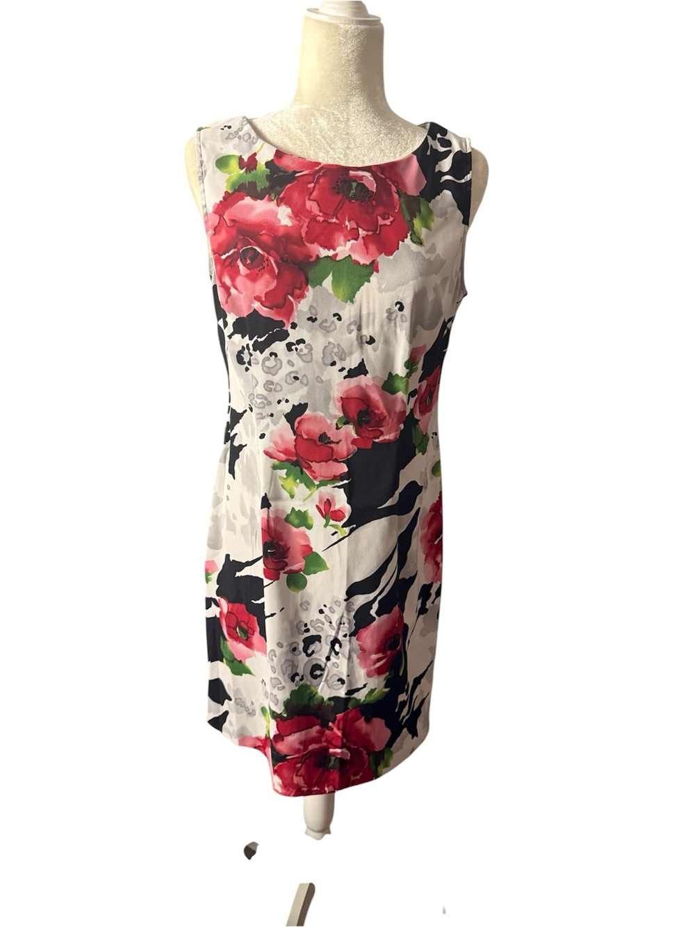 connected apparel White bohemian Midi Shift Dress with Red Floral Print SZ 12